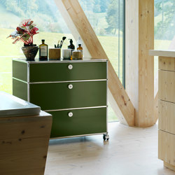 USM Haller Storage | Olive Green