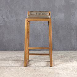 Slow | Sled Barstool Teak | Taburetes de bar | Set Collection