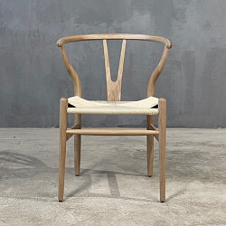 Classics | The Layla Dining Armchair Oak