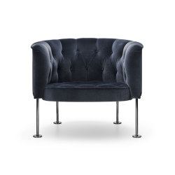 Haussmann Armchair | Armchairs | Walter K.