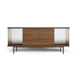 The Farns Sideboard Middle | Aparadores | Walter K.