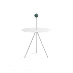 Trino Outdoor green marble sphere model | Tables d'appoint | viccarbe