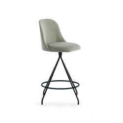 Aleta stool - swivel base counter height & high backrest | Sgabelli bancone | viccarbe