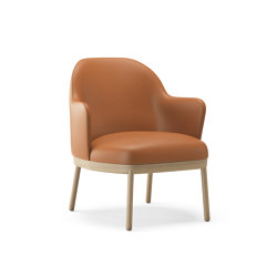 Aleta lounge chair with wooden base & armrest | Armchairs | viccarbe