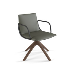 Noha chair with wooden swivel base | Chairs | viccarbe