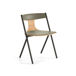 Quadra chair with cushion and upholstered backrest | Sedie | viccarbe