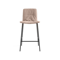 Klip stool - fixed base counter height & soft upholstery | Barhocker | viccarbe