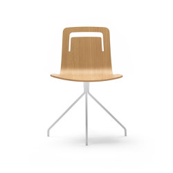 Klip chair - swivel base & stained / lacquered seat with handle | Chairs | viccarbe