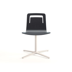 Klip chair - flat swivel base & stained / lacquered seat with handle | Sedie | viccarbe