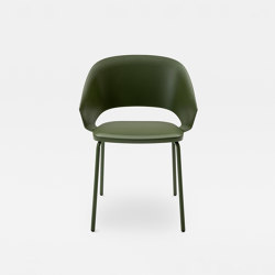 Icon & Icon Outdoor 7500 | Chairs | Mara