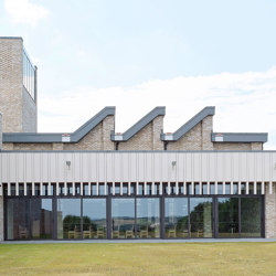 concrete skin | Shay Grange Crematorium | Facade systems | Rieder