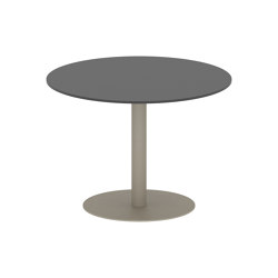 Butler table ronde 90 low dining plateau en céramique | Tables de repas | Royal Botania