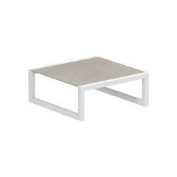 Ninix side table low 90x90cm | Tavolini alti | Royal Botania