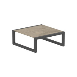 Ninix side table low 90x90cm | Tavolini alti | Royal Botania