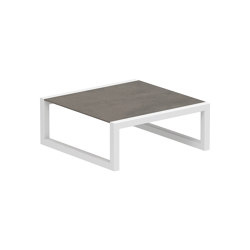 Ninix side table low 90x90cm | Tavolini alti | Royal Botania