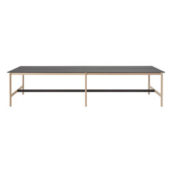 Linear System High Table Configuration 2 | H105cm | Tables de repas | Muuto