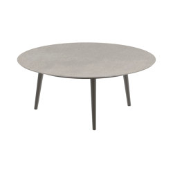 Styletto high lounge table 120cm round | Mesas de centro | Royal Botania