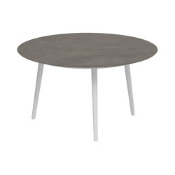 Styletto low dining table 120cm round | Dining tables | Royal Botania