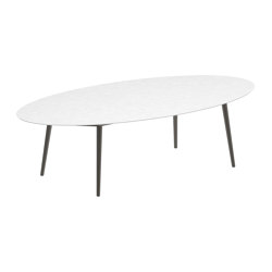 Styletto low dining table 250x130cm | Tables de repas | Royal Botania