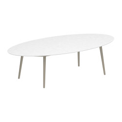 Styletto low dining table 250x130cm | Tables de repas | Royal Botania