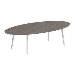 Styletto low dining table 250x130cm | Tables de repas | Royal Botania