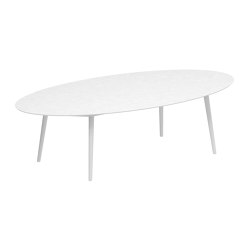 Styletto low dining table 250x130cm | Tables de repas | Royal Botania