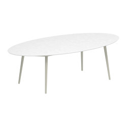 Styletto dining table 250x130cm | Tables de repas | Royal Botania