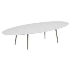 Styletto low dining table 320x140cm | Tables de repas | Royal Botania