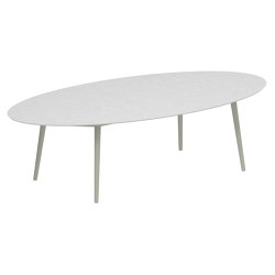 Styletto low dining table 320x140cm | Tables de repas | Royal Botania