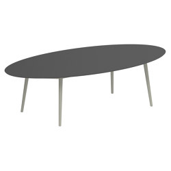 Styletto low dining table 320x140cm | Tables de repas | Royal Botania