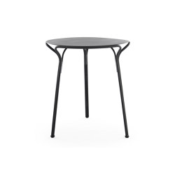 Hiray Table Negro | Mesas auxiliares | Kartell