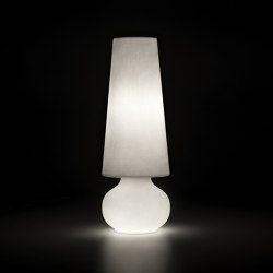 Fade | Lamp | Free-standing lights | PLUST