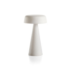 Fade | Table Lamp | Tischleuchten | PLUST