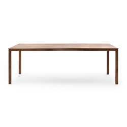 Flynt Walnuss | Dining tables | Kluskens Meubelcreaties