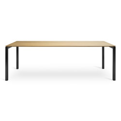 Slim Schwarz | Dining tables | Kluskens Meubelcreaties