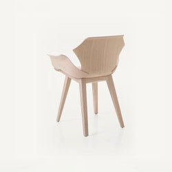 Petal Chair | Sillas | BassamFellows