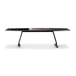 Dolmen | Contract tables | i 4 Mariani