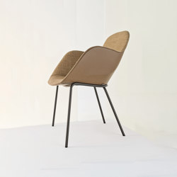 Sheru Evo | Chairs | Walter K.