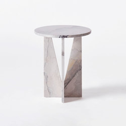 V Side Table Albanian Grey | Tables d'appoint | Dusty deco