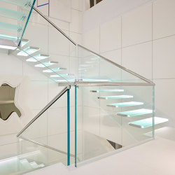 Glass staircase in switzerland | Systèmes d'escalier | Siller Treppen