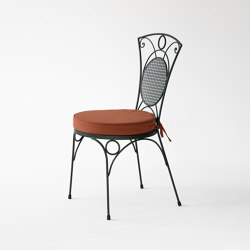 Violet | Outdoor Chair | Chairs | Topos Workshop