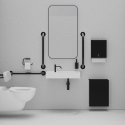 DDA PVD Black Doc M Pack / Wall Hung WC / Paper Towel | Robinetterie de douche | The Splash Lab