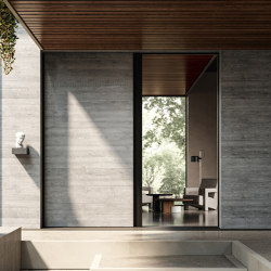 Vela | Porta blindata scorrevole | Porte casa | Oikos Venezia – Architetture d’ingresso