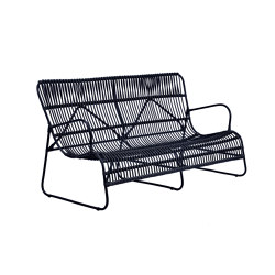Lucie Loveseat | Sofas | cbdesign