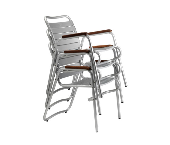 Alu 7 Stuhl | Chairs | seledue