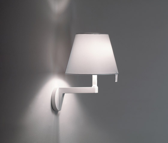 Melampo Wall Lamp | Wall lights | Artemide