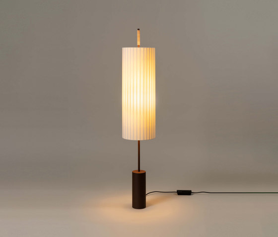 Dórica | Floor Lamp | Luminaires de sol | Santa & Cole