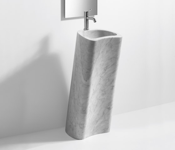 Lito 2 - CER732 free-standing washbasin in carrara marble | Lavabi | Agape