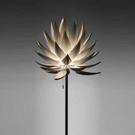 Aloe Table / Standing lamp | Lámparas de sobremesa | Jeremy Cole