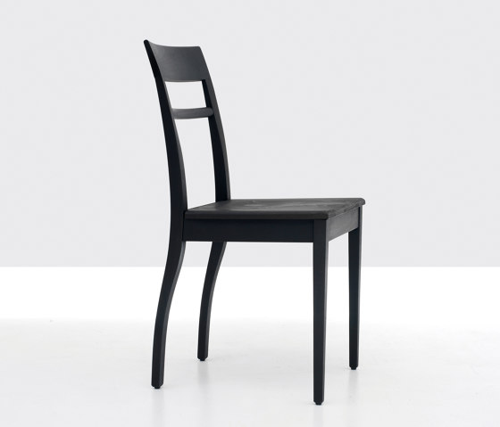 Blue Chair Holzsitz | Stühle | Zeitraum